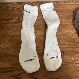 2 pairs Nike socks